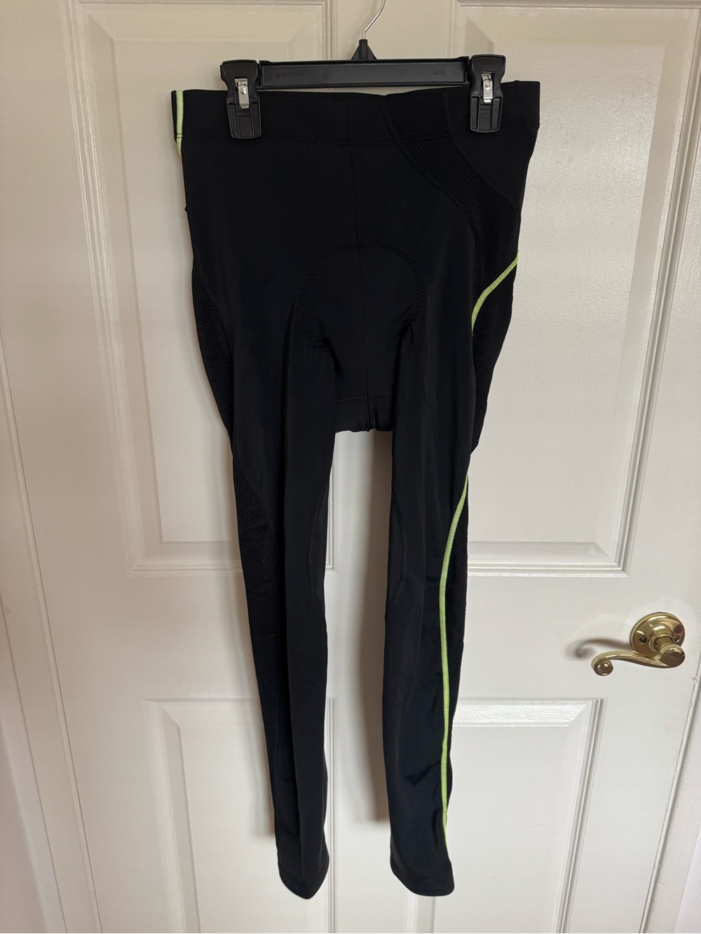 Rion men's cycling pants size medium. EUC.